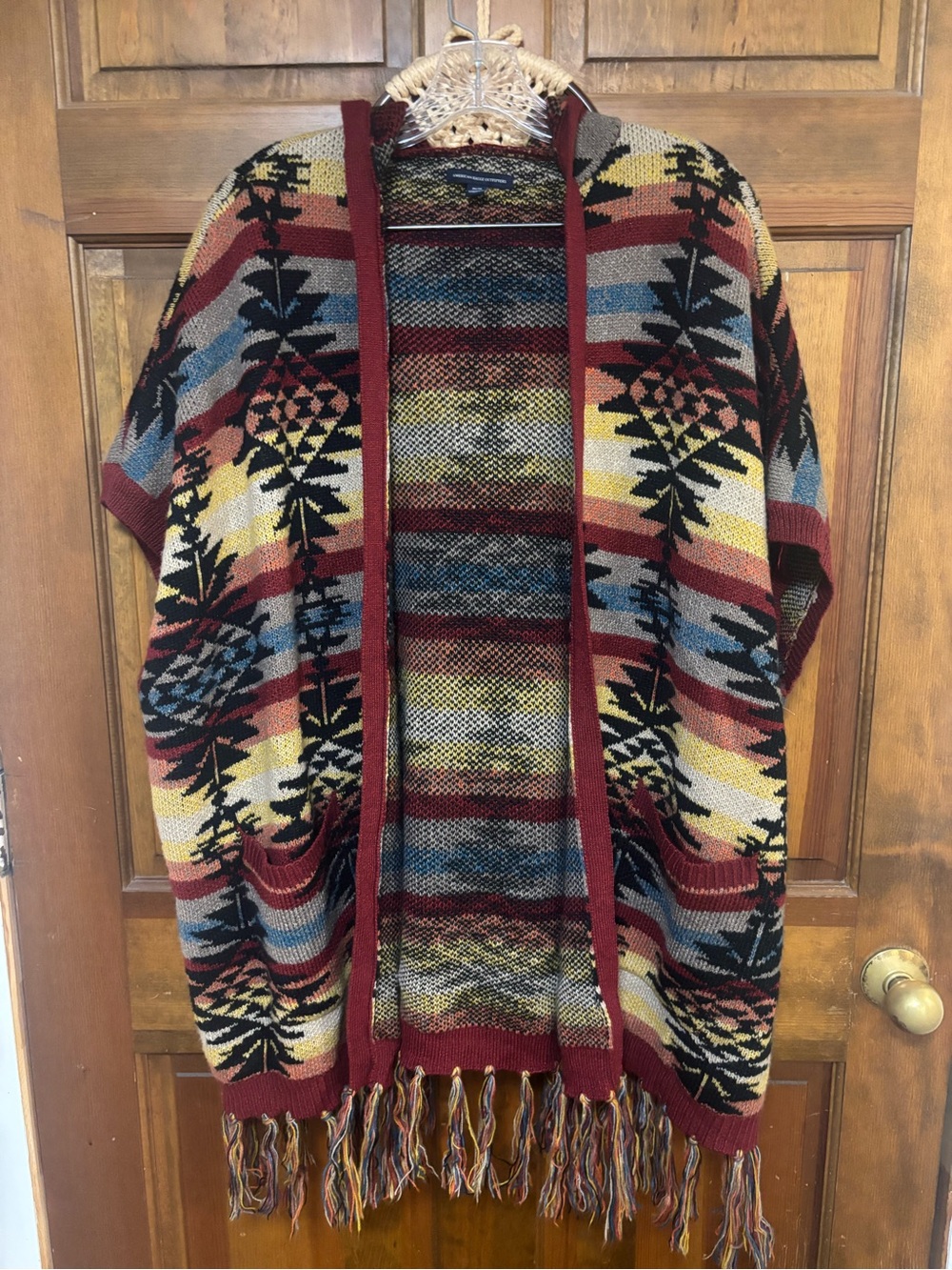 American Eagle Size M Sweater